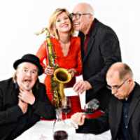 „Der Detektiv und das Saxophon“ mit Jo Jung, Ruth Sabadino und Boogaloo 